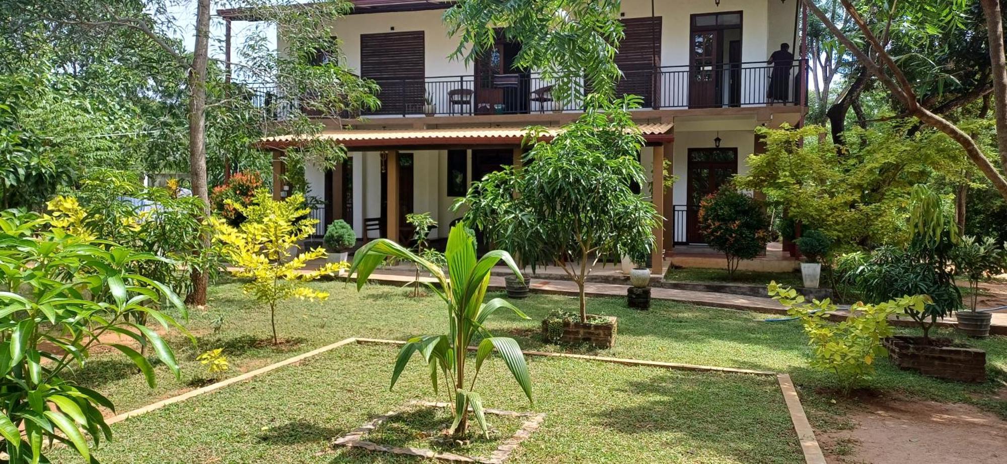 Forest Edge Villa Анурадхапура Экстерьер фото
